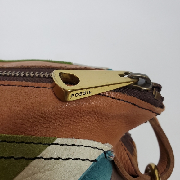 SOLD Fifty Four purse by Fossil - Picture 6 of 16